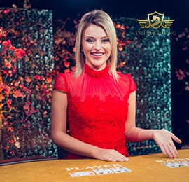 phpfamous register account to explore live casino rooms with interactive features